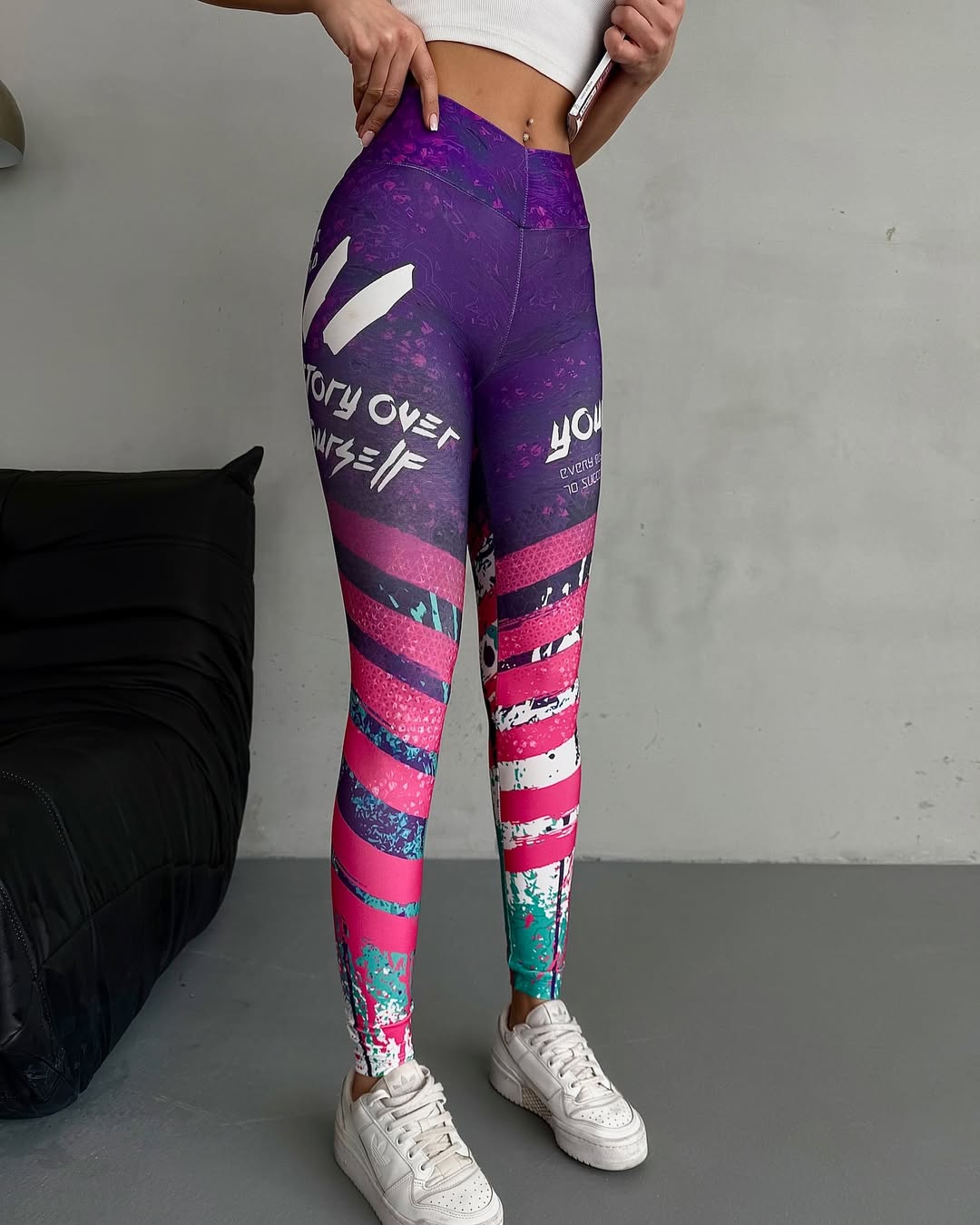 Yüksek Bel Desenli Spor Tayt – Mor & Fuşya Renkli Fitness Leggings